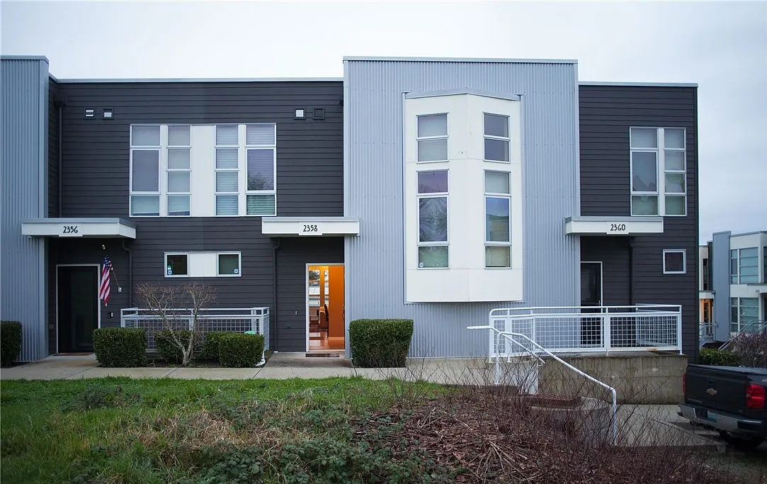 2358 Yakima Court - 1